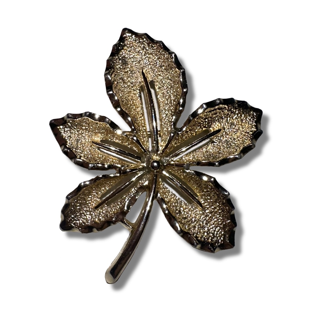 Vintage Sarah Coventry Gold Tone Ivy Leaf Brooch 10$